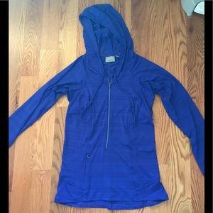 Athleta Run n’ Sun Shirt